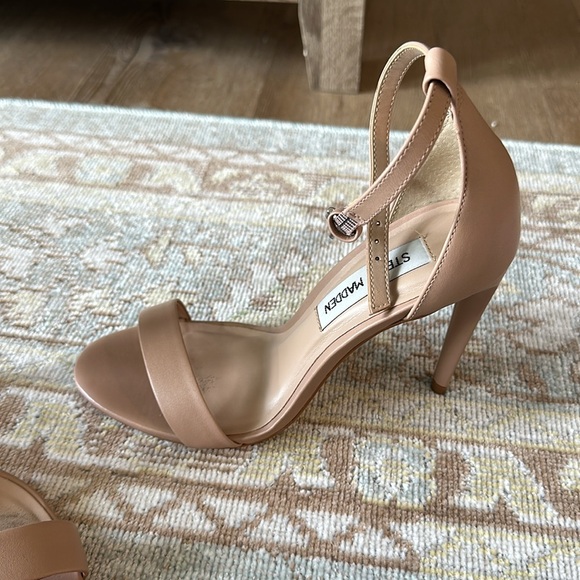 Steve Madden size 6 Angelina Blush heels 👠 - Picture 5 of 8